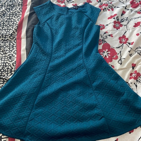 Forever 21 dress size large - Picture 1 of 4